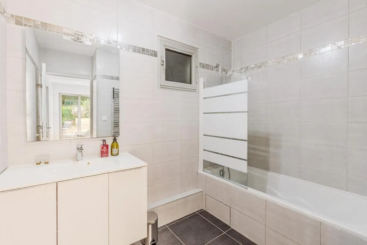 Beautiful 4P Apartment With Garden - Paris 16Th